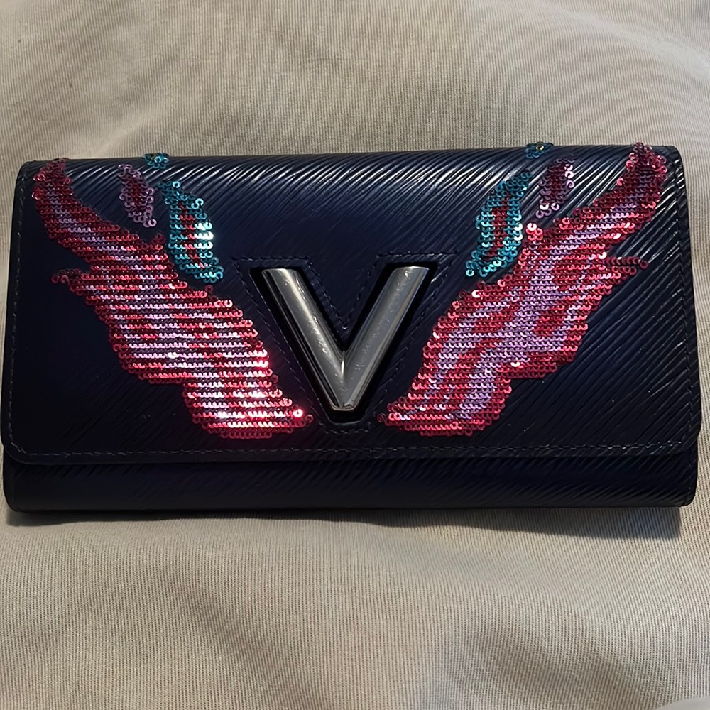 Limited Edition Louis Vuitton Wallet *RARE* Blue Epi Wallet